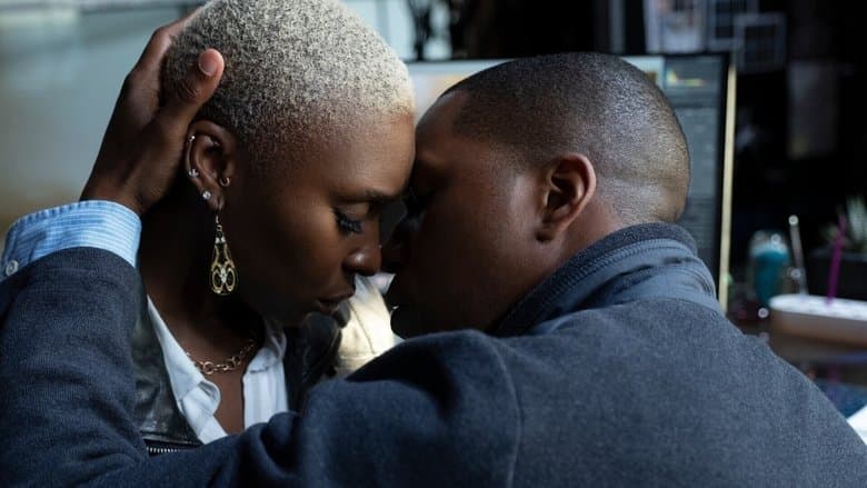 Needle in a Timestack電影劇照1