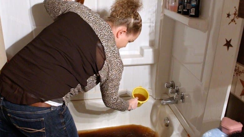 What Lies Upstream電影劇照1