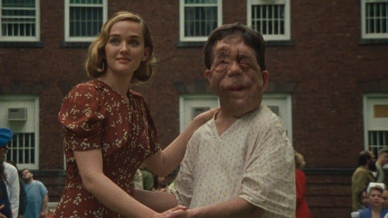 Chained for Life電影劇照1