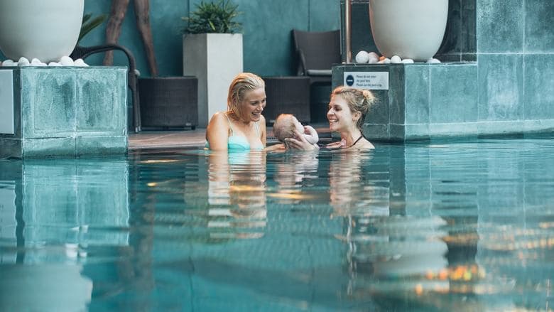 The Ones Below電影劇照1