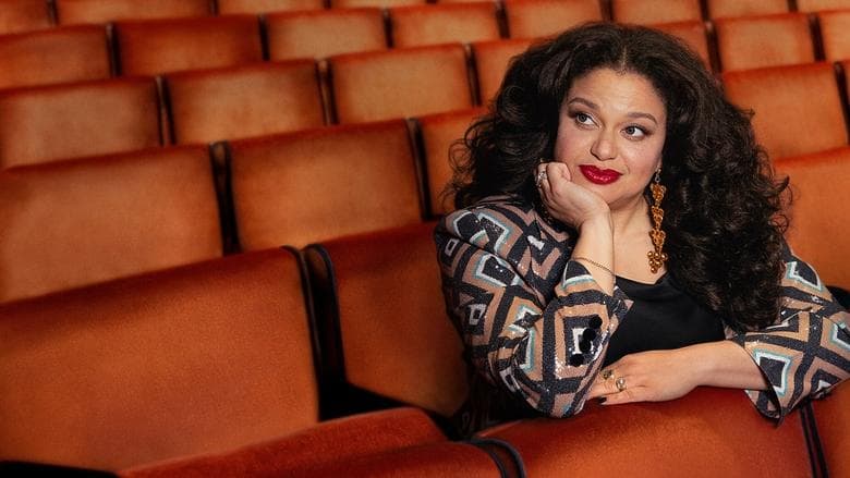 Michelle Buteau: A Buteau-ful Mind at Radio City Music Hall電影劇照1