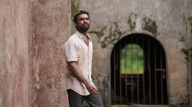 Adrishya Jalakangal電影劇照1