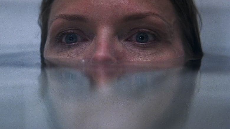 咫尺閃靈電影劇照1