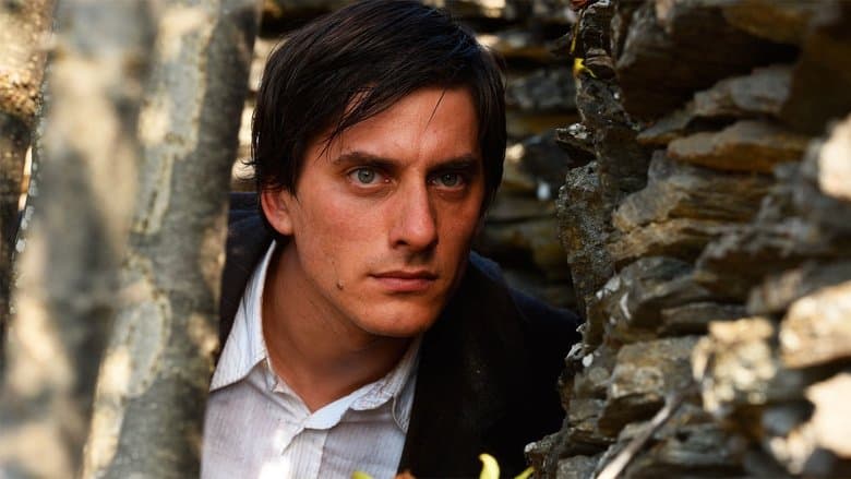 戰火虹天電影劇照1