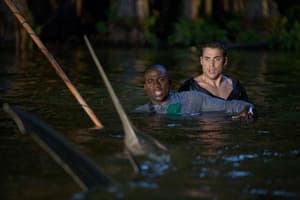 大白鯊3D食人夜電影劇照11