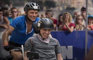 鐵人父子電影劇照3