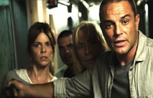 80分鐘死亡直播：屍人嚇輪電影劇照4