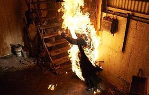 低俗殭屍玩出征電影劇照3