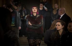 折翼天使首部曲：魔咒之吻電影劇照8