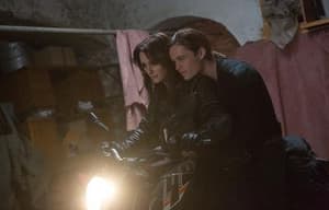 折翼天使首部曲：魔咒之吻電影劇照10