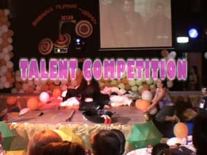 高根艾管：異鄉選美騷 (M+ Cinema Programmes)電影劇照4