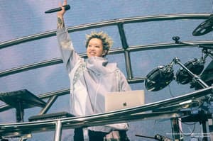 劇場版 YOASOBI 5th ANNIVERSARY DOME LIVE 2024 “超現實”電影劇照2