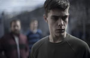 獄成青年電影劇照3