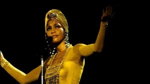 Whitney Houston – The Concert for a New South Africa (Durban) (2024)電影劇照2