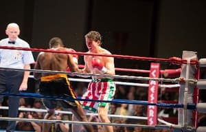 熱血狂拳電影劇照6