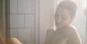 飢俄人妻電影劇照2