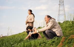 鈴木家的謊言電影劇照8