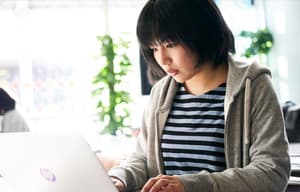 鈴木家的謊言電影劇照9