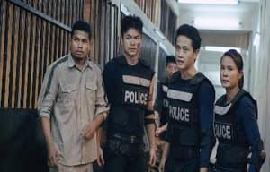 殺出金邊監獄電影劇照2