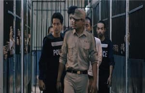 殺出金邊監獄電影劇照3