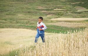 旺扎的雨靴電影劇照2