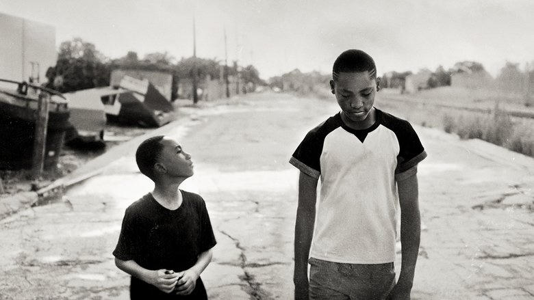 為何你還袖手旁觀？電影劇照1