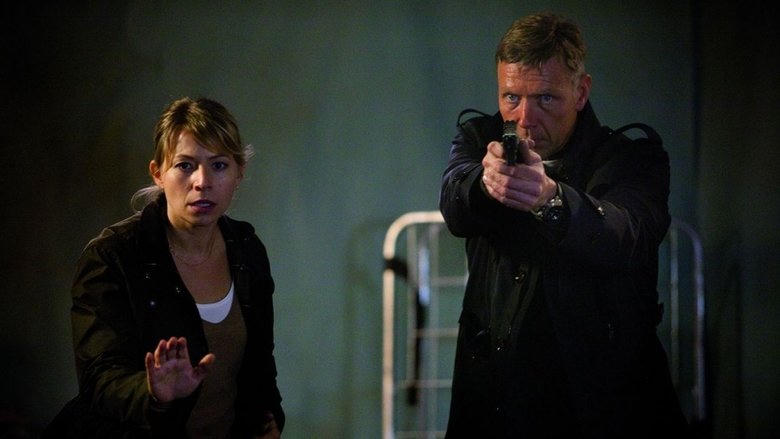 Hamilton 2 - Men inte om det gäller din dotter電影劇照1