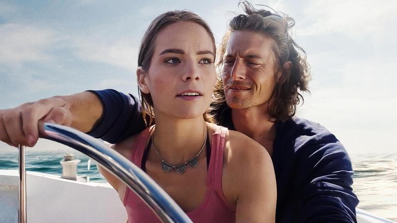 Temptation Under the Sun電影劇照1