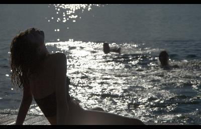 攣攣初夏“唞啖戲@D2 Place”電影劇照1