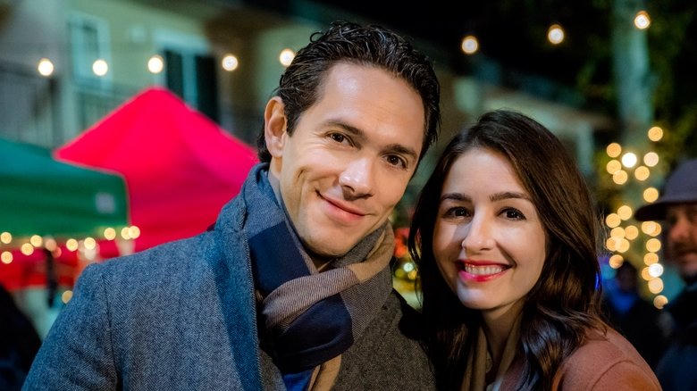 A Joyous Christmas電影劇照1