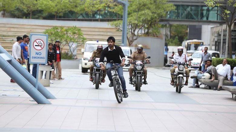 இமைக்கா நொடிகள்電影劇照1