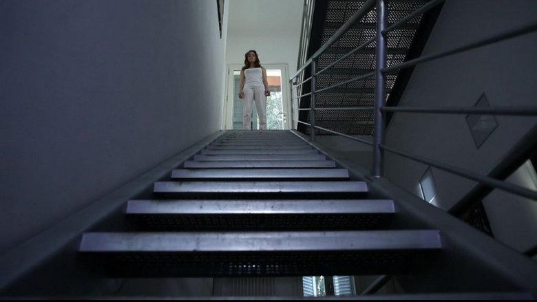 Surrounded電影劇照1