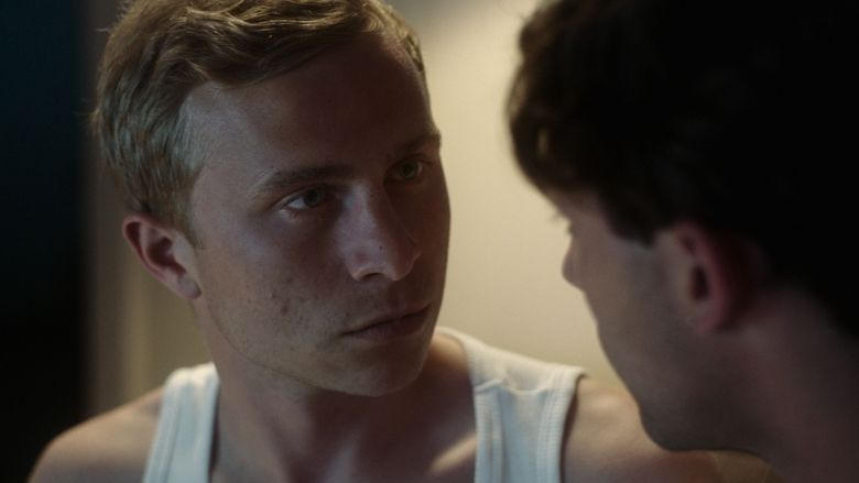 球場的偽術電影劇照1