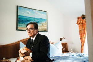 快樂的傷逝電影劇照3