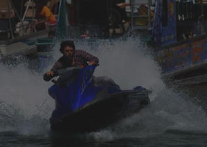 變種食人魚倉 3D電影劇照9