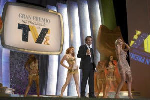 迷失某地電影劇照2