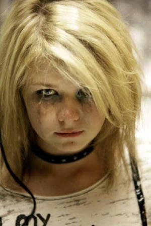 奉魔之名電影劇照6