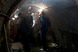 撳錢闖情關電影劇照9