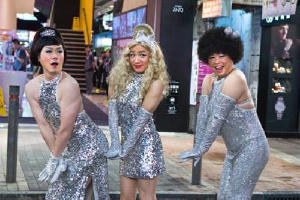 勁抽福祿壽電影劇照7