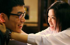 對面的女孩殺過來電影劇照3