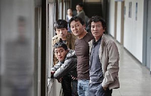 黑仔刑警電影劇照3