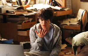 寄生獸電影劇照10