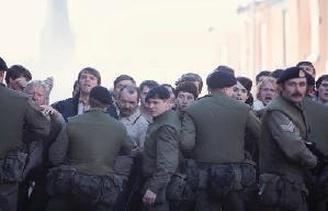 71暴亂夜電影劇照3