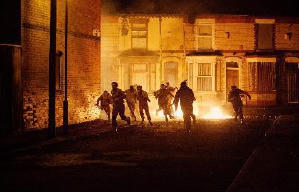 71暴亂夜電影劇照4