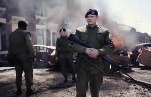 71暴亂夜電影劇照5