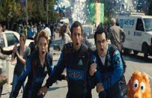 屈機起“格”命電影劇照5