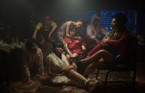 青洲山上電影劇照3