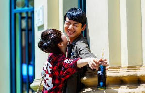 燈塔下的戀人電影劇照12