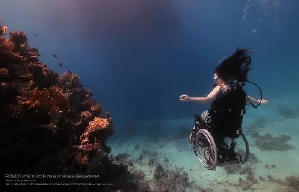 人造人的迷思電影劇照5