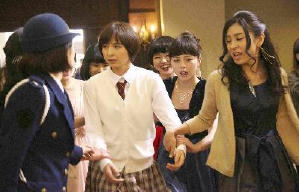 屍奔女子高校電影劇照3